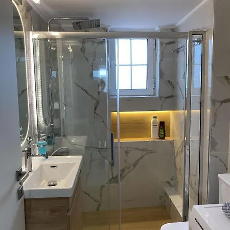Luxury In Apartment *